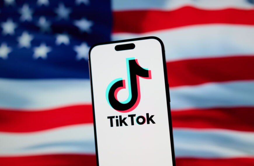 Revival of TikTok: Service Restored Across the US!