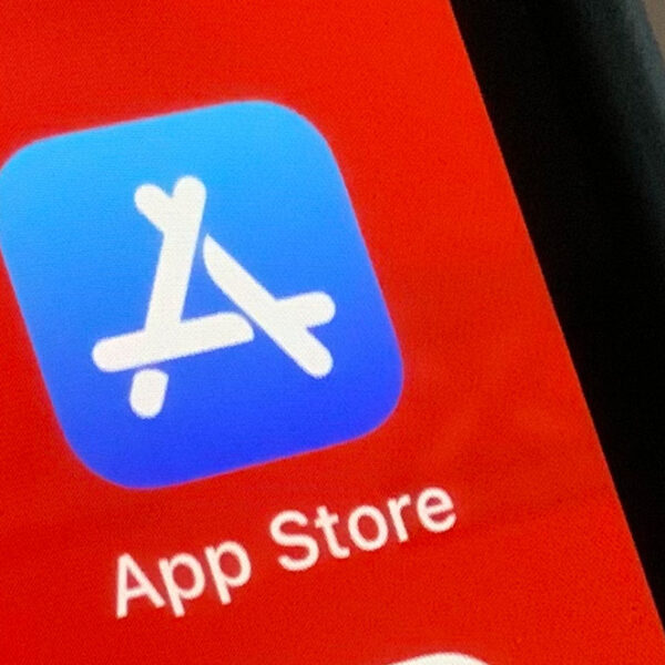 Apple Removes Apps Lacking Contact Info from EU App Store Ahead of DSA Deadline