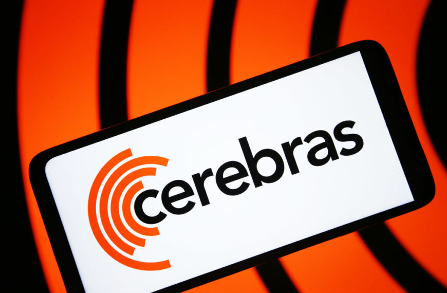Cerebras Systems Delays IPO: What This Means for Investors and the Tech Industry