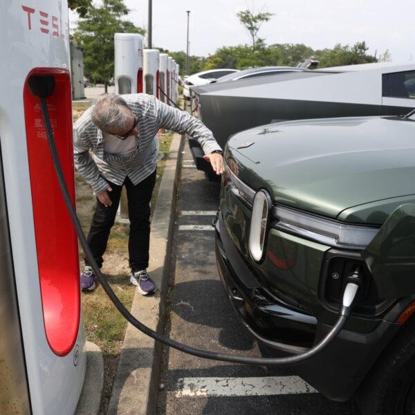Consumer Reports Reveals Tesla and Rivian Charging Networks as the Most Reliable: A Comprehensive Analysis