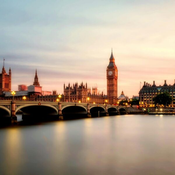 Revolutionizing Small Business Insurance: Simply Business and London Underwriters Join Forces for Enhanced Digital Distribution