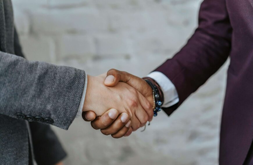 Saifr and Adobe GenStudio Join Forces for Compliant FinTech Marketing Revolution