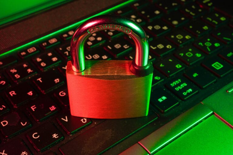 Fortress Invests $100 Million in Dataminr to Propel AI-Powered Real-Time Alerts