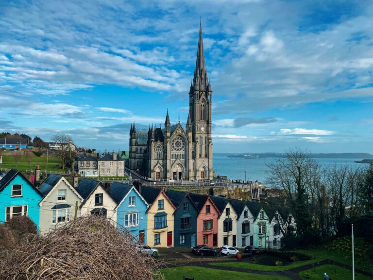 Cork InsurTech Kayna Boosts Global Expansion with Innovative Embedded Insurance Model