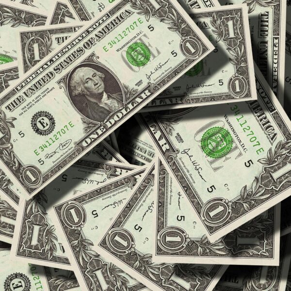 CrediLinq Raises $8.5M to Enhance Embedded Finance Solutions for Digital SMEs