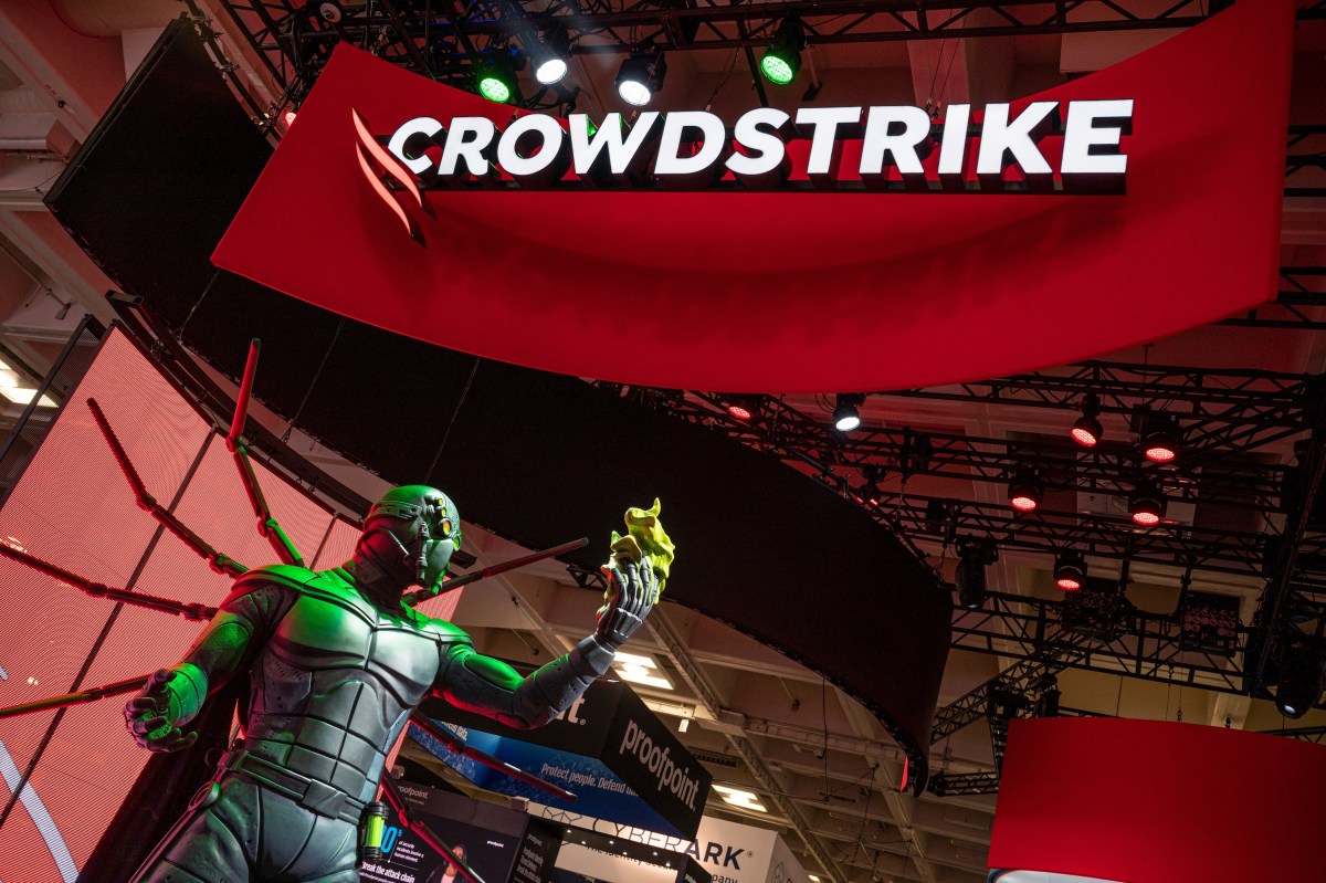 CrowdStrike Announces Layoffs: 500 Workers Affected in Major Restructuring