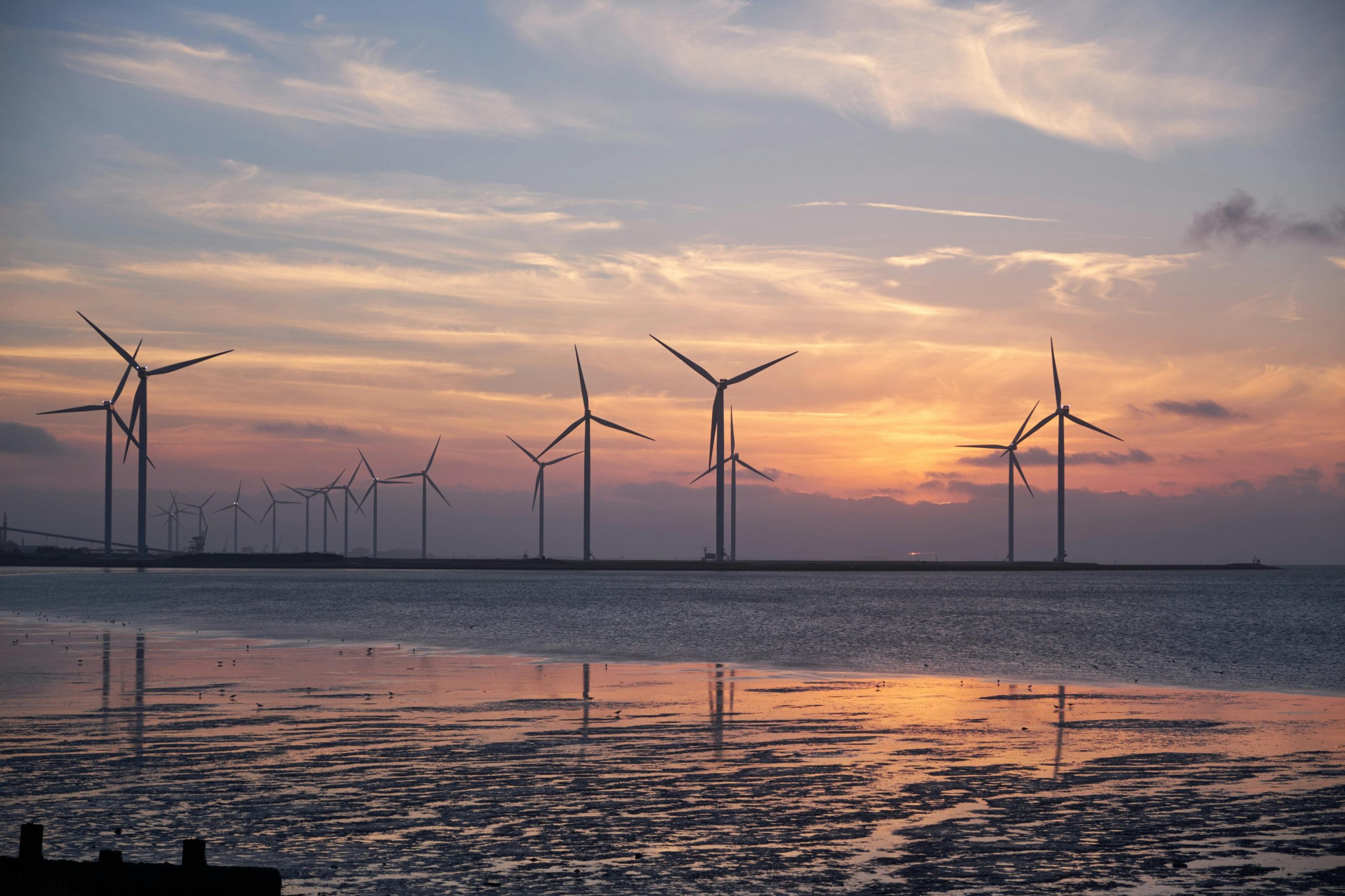 Discover La Banque Postale's Innovative ESG Investment Tiers for Sustainable Finance