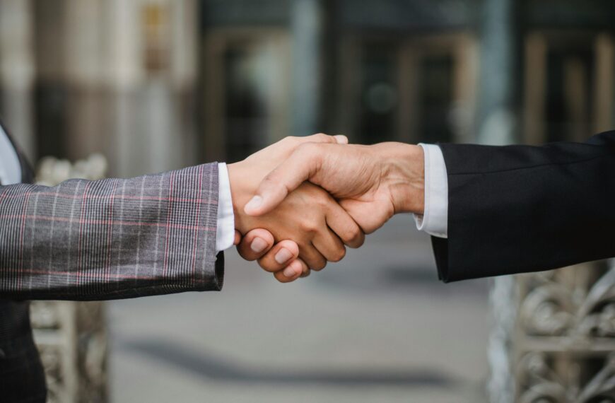 Etops Expands Digital Financial Planning Solutions with Strategic Acquisition of Finanzportal24