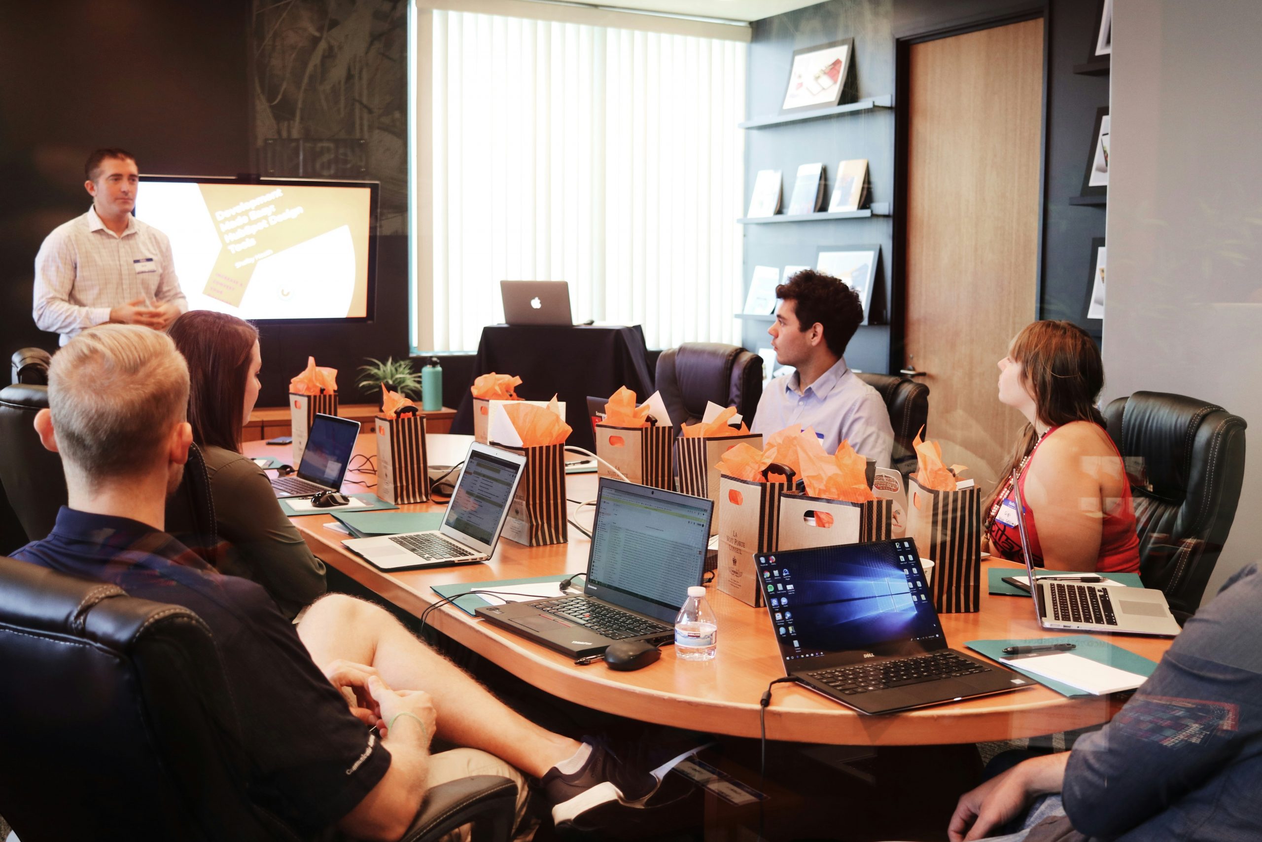 Ravio Secures $12M to Revolutionize Global Salary Benchmarking with Real-Time HR Data Insights