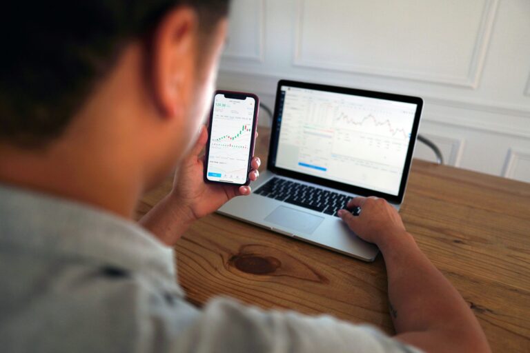 RetailBook Secures £4.5M Funding to Revolutionize Retail Investor Access in the UK FinTech Space