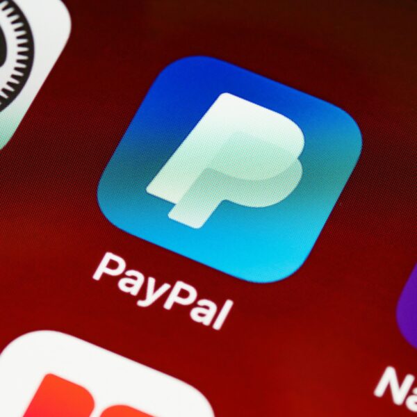 Revolutionizing Online Shopping: Perplexity and PayPal Unveil AI-Powered Conversational Commerce