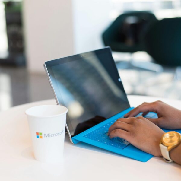 Saifr Unveils AI-Driven Communication Compliance Agent Powered by Microsoft Azure
