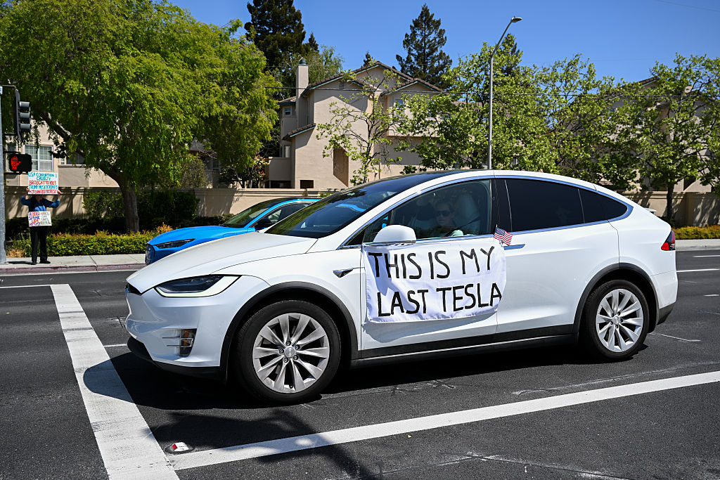 Tesla's Board Searches for Musk's Successor Amid Washington Lobbying Efforts