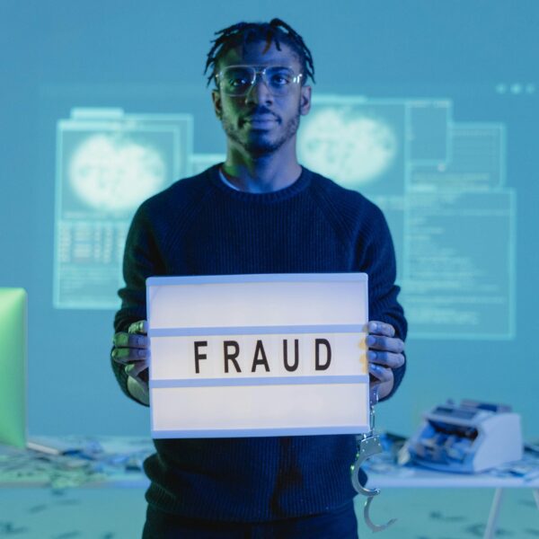 UK Faces Rising Threat: First-Party Fraud Surpasses Scams, Warns LexisNexis