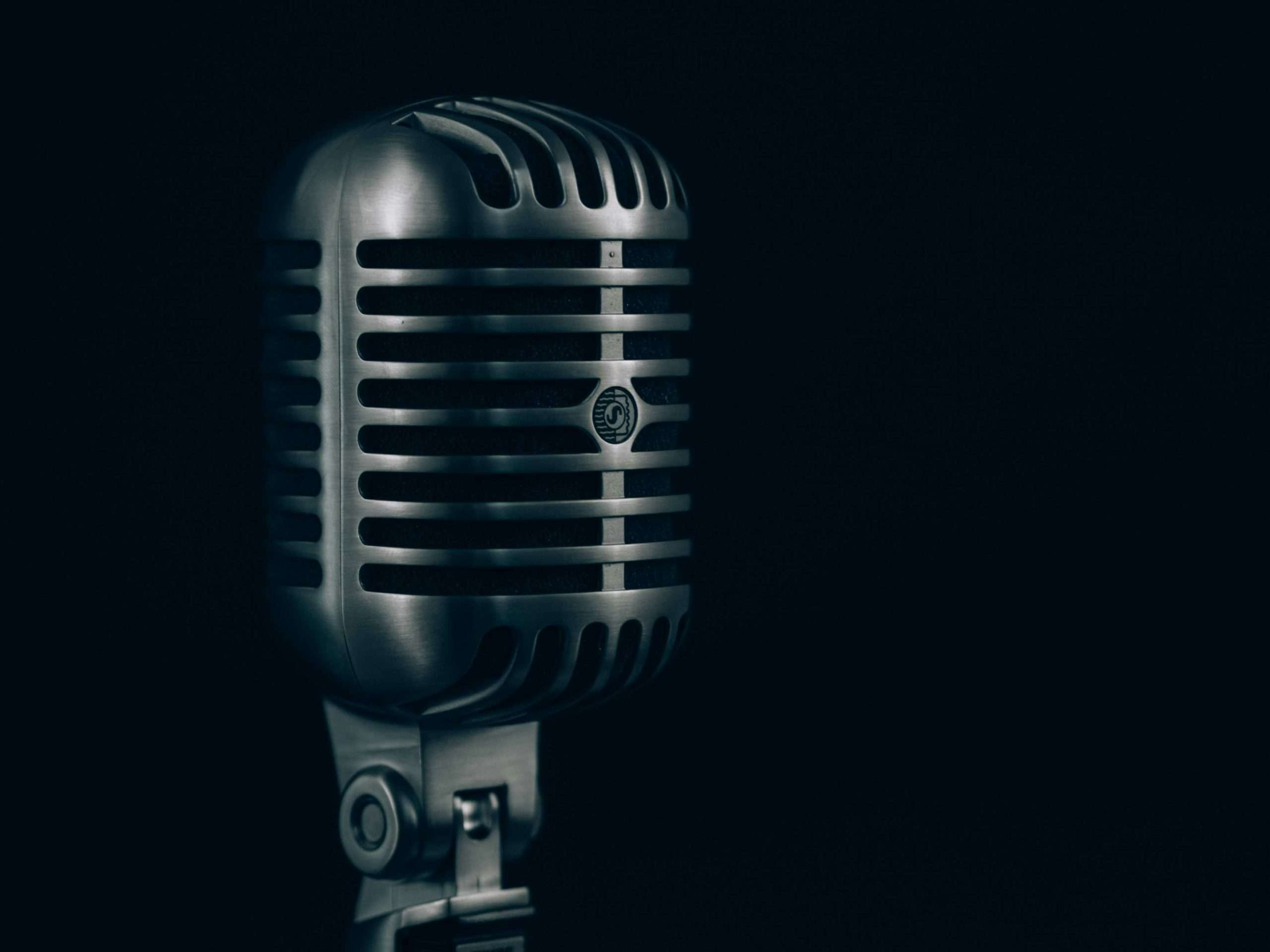 Unlocking Alpha and ESG Insights for Investors: How AI-Driven Transcript Analytics Revolutionize Investment Strategies