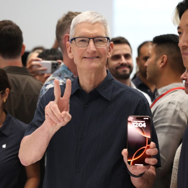 Weekly Recap: Apple Holds Prices Steady for Now - What It Means for Consumers