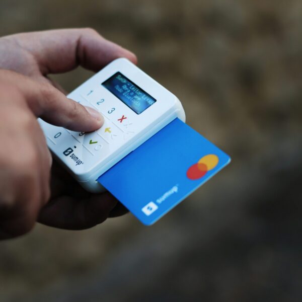 Worldpay Partners with Yabie to Empower UK SMBs with Innovative POS Solutions